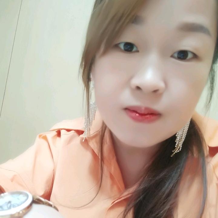 燕子💋  爱  💃舞