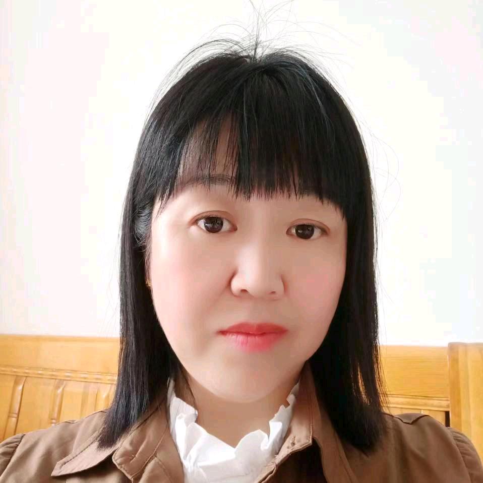 杨杨穿搭(同款在橱窗)