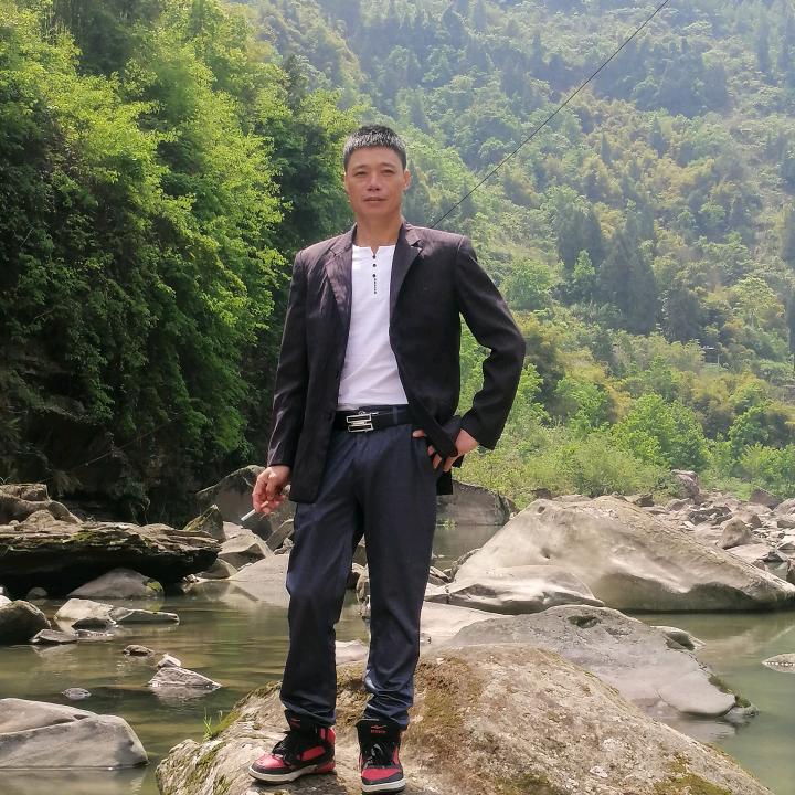 幸福并快乐