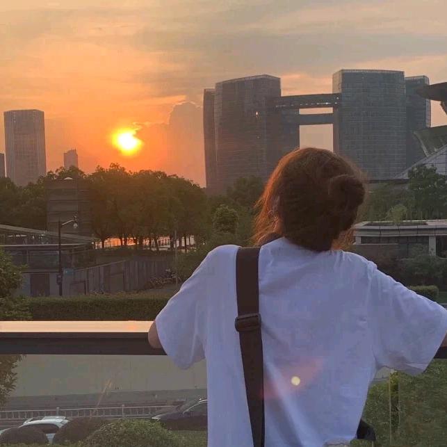 佳佳很忙🌸