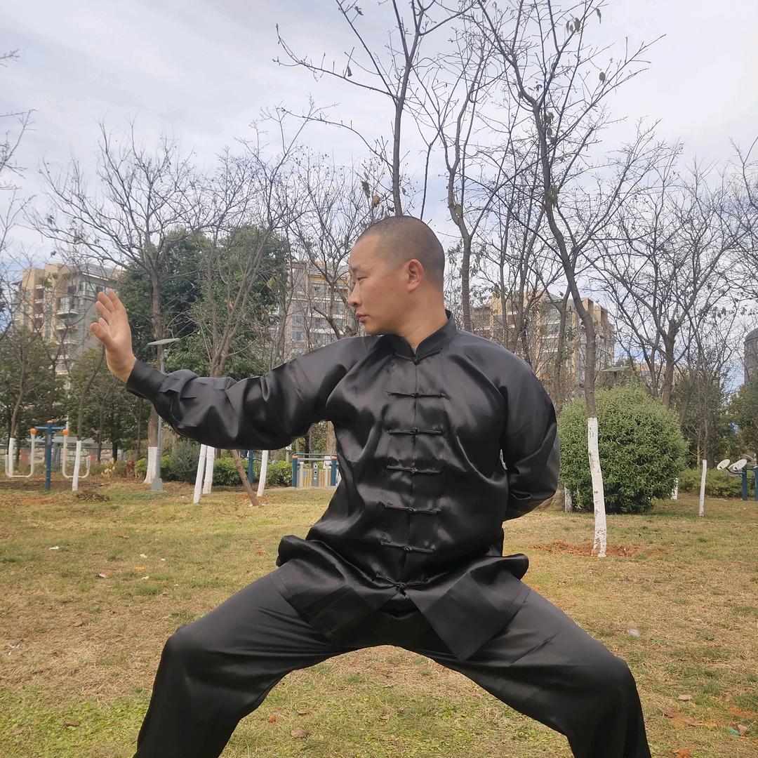 蓑衣哥