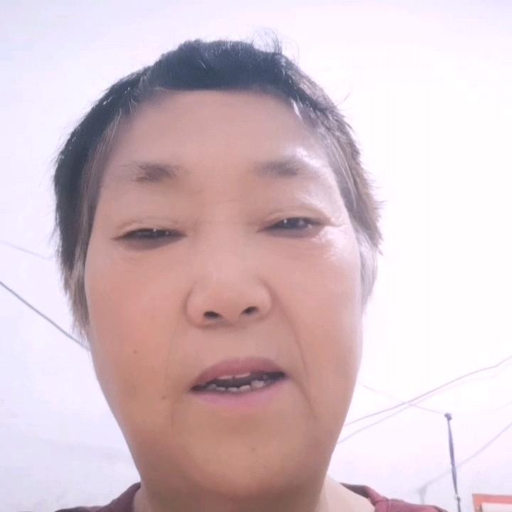 李爱唱