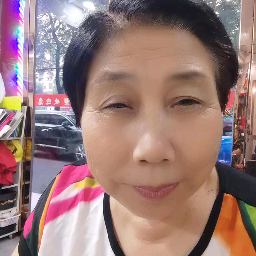 农村二姐下午3点20开播（新人首播第一天