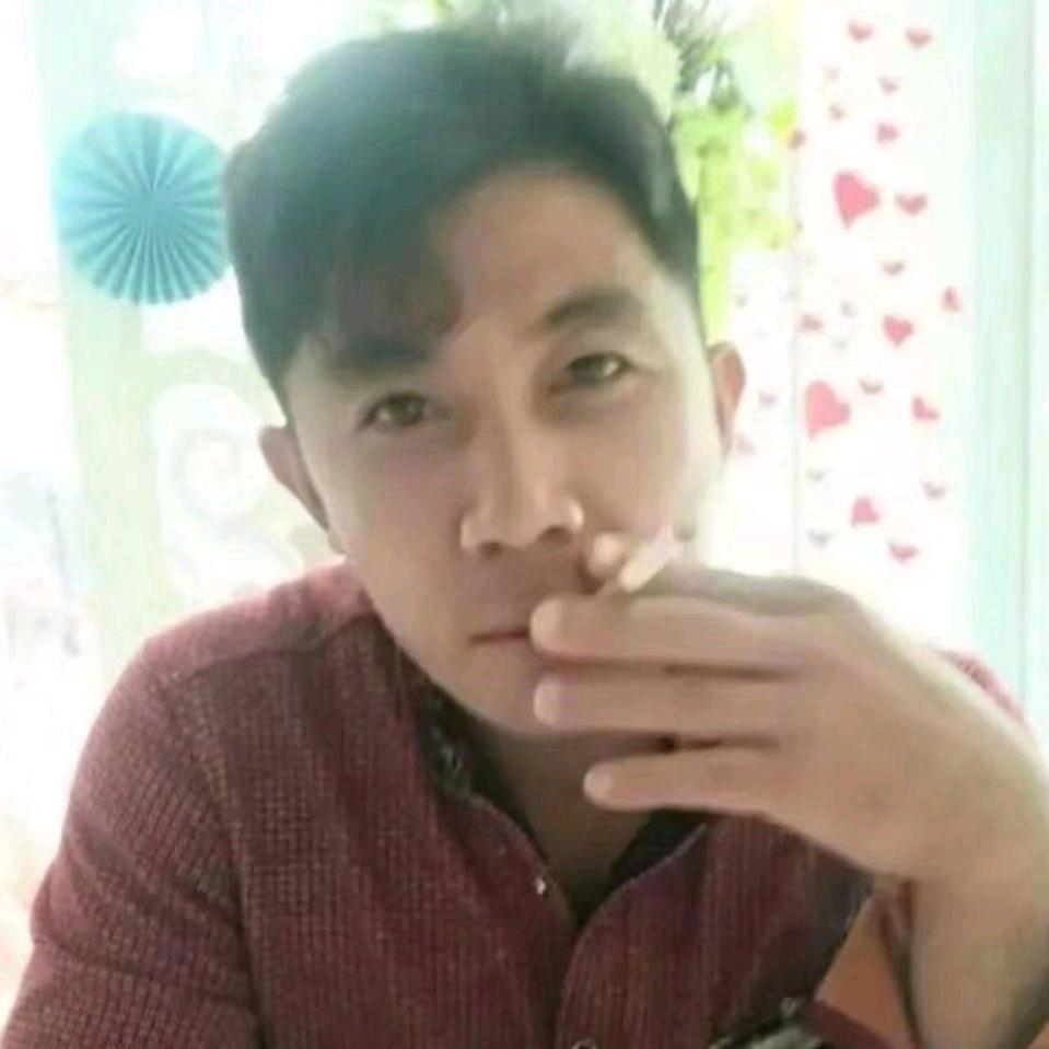 心 为谁动。。。。。。