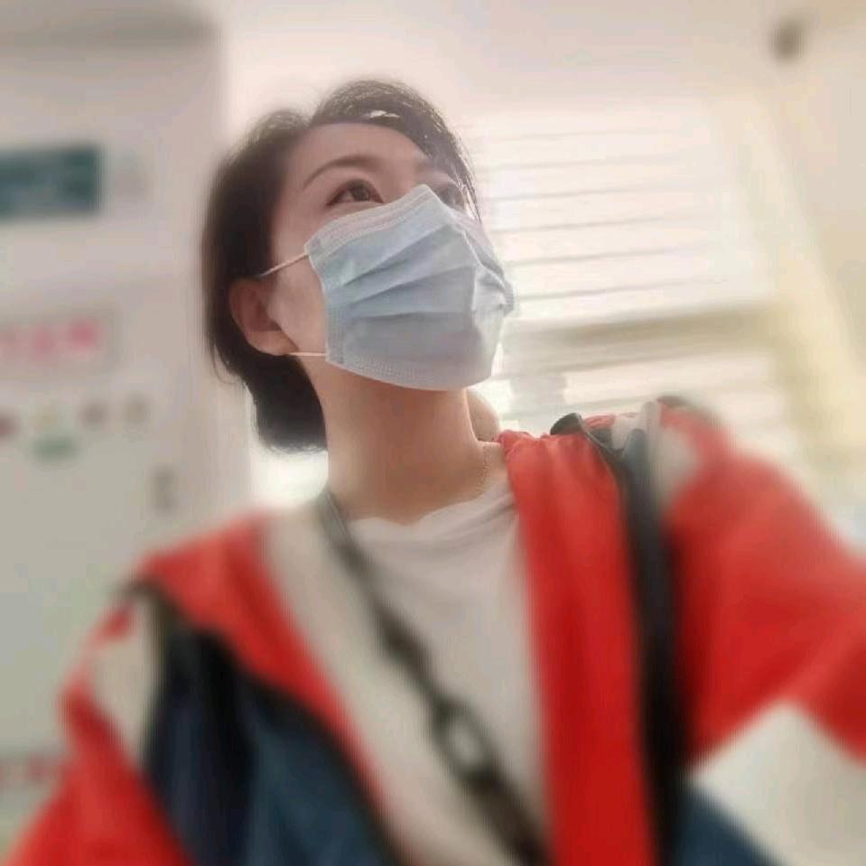 吃饱莓烦脑