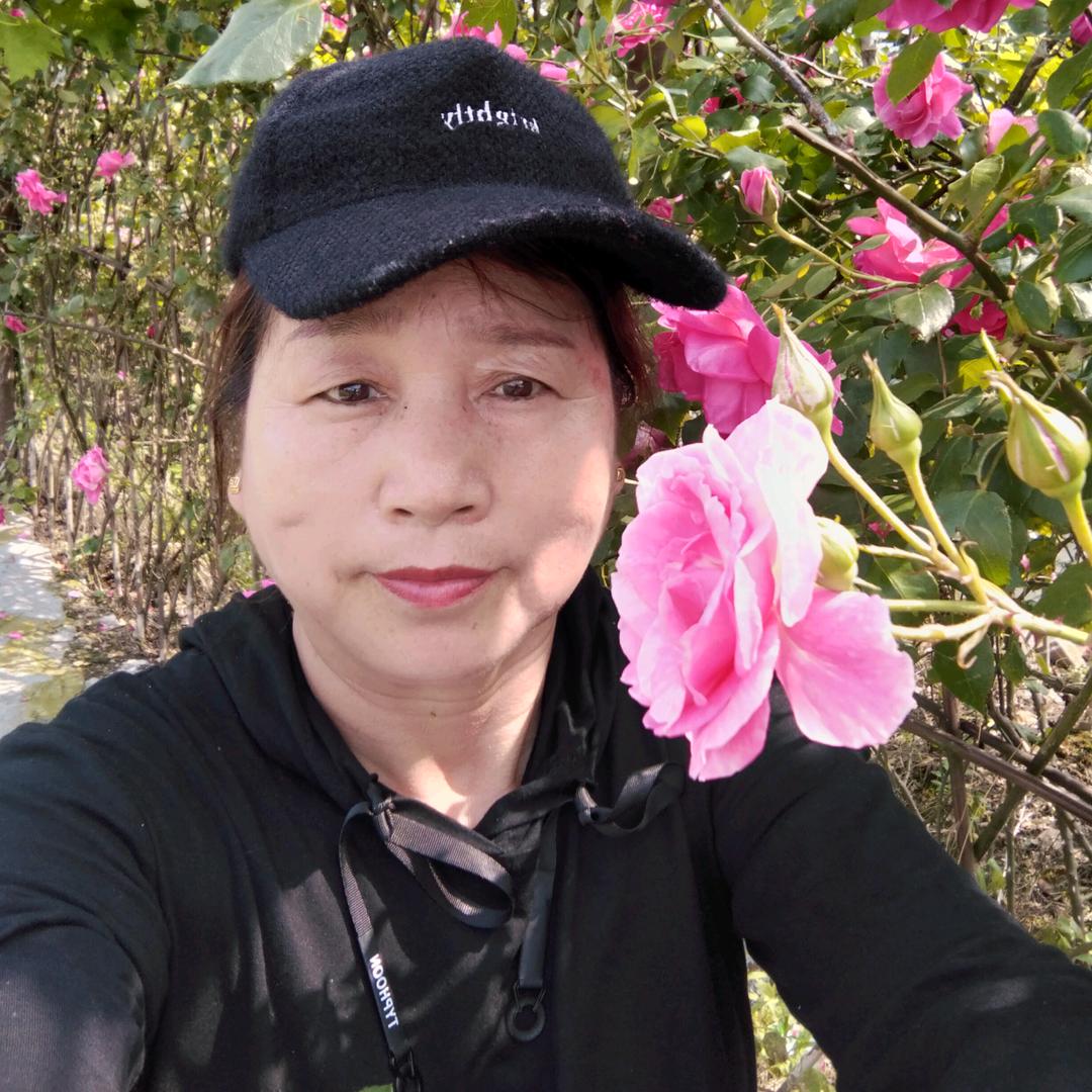 羿银菊
