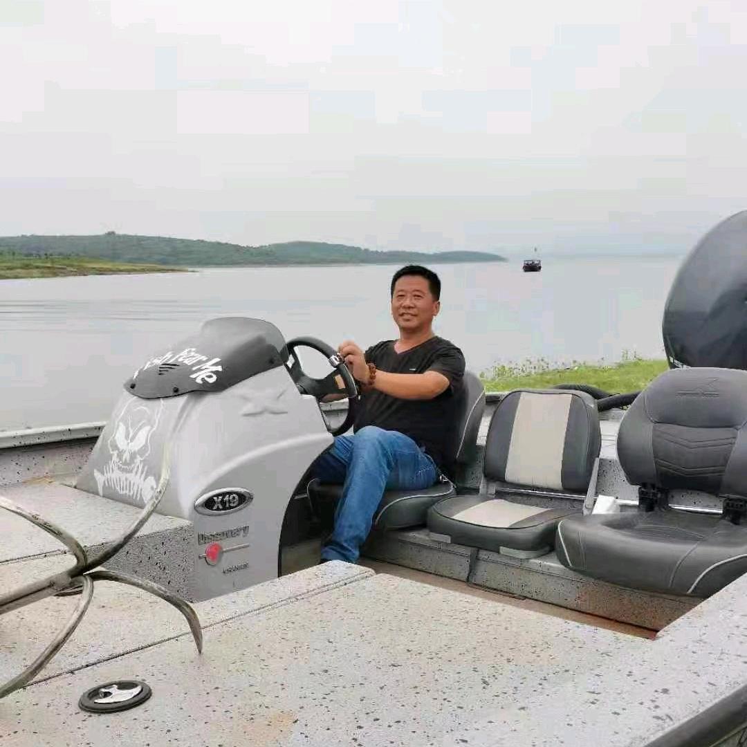 《新途慢行，知足者富。》