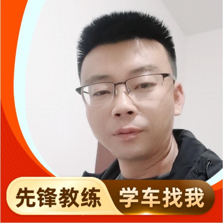 博林贺桂岗总教练