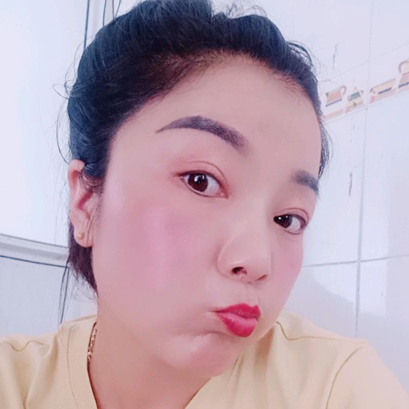 新河大长沙臭豆腐《佩姐》