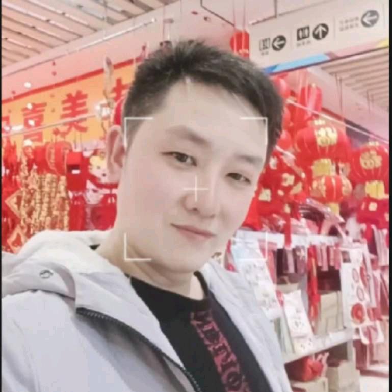 周勇（爱好唱歌🎤直播间大家唱）
