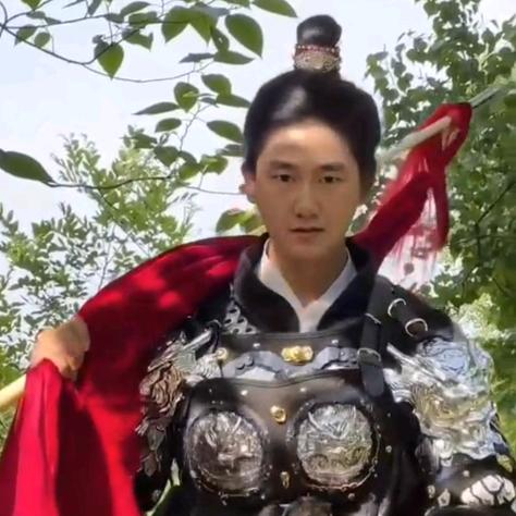 缘从衣起