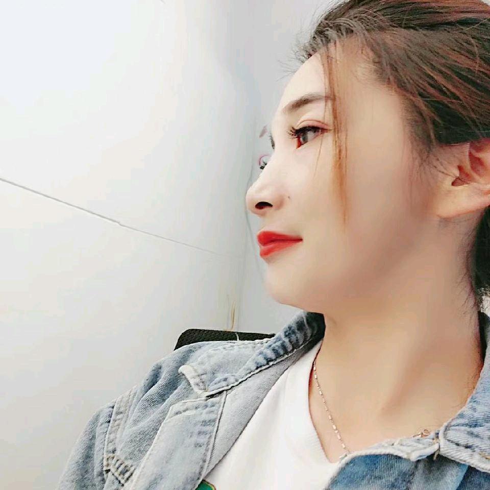 微笑向暖💕