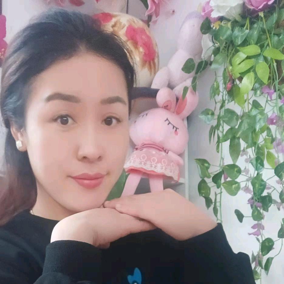 调皮的大姐姐