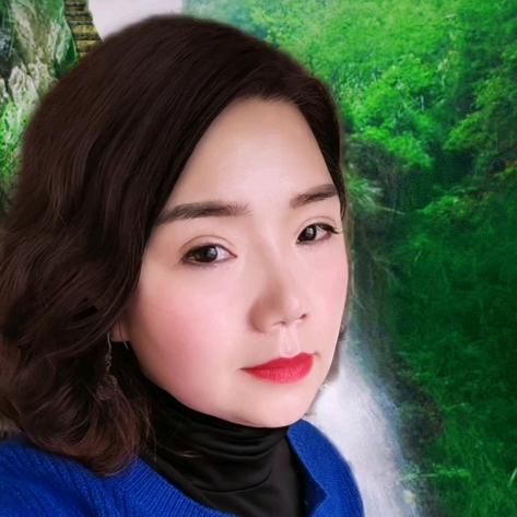 栾川调肤芙蓉姐