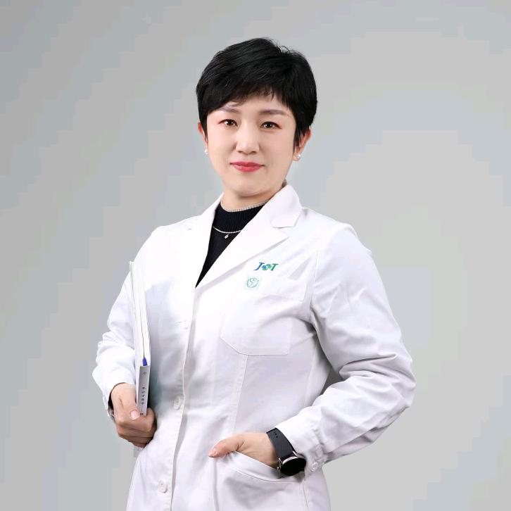 皮肤医学博士张凡