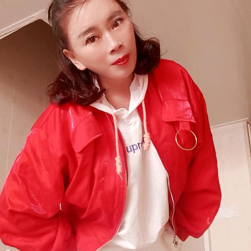 女人依靠自己