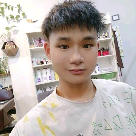 軒兒₁₆₈⁵²⁰