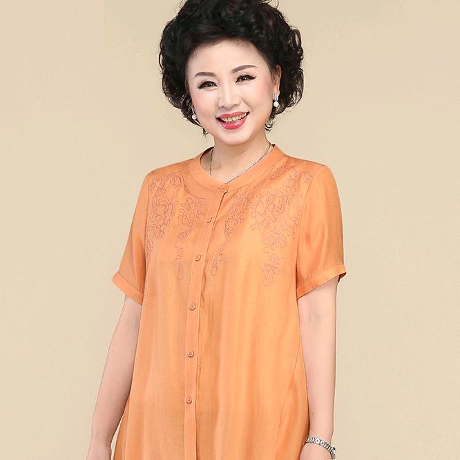 模范夫人妈妈装