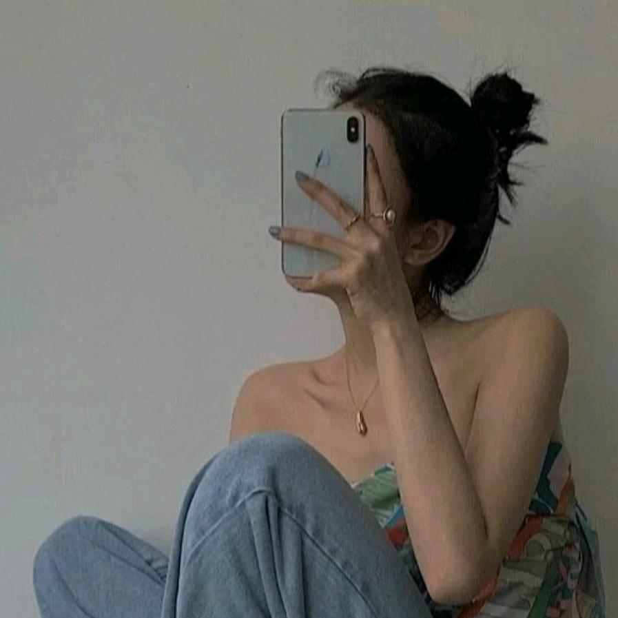 @.不吃胡萝卜的小刘