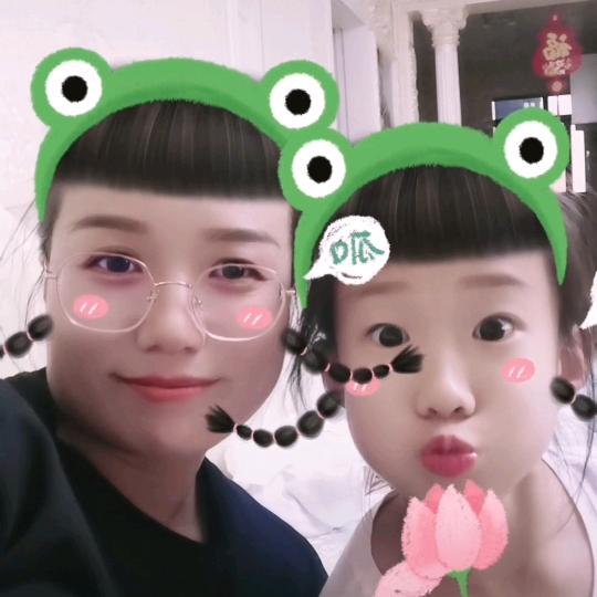 文子老师和桃桃同学