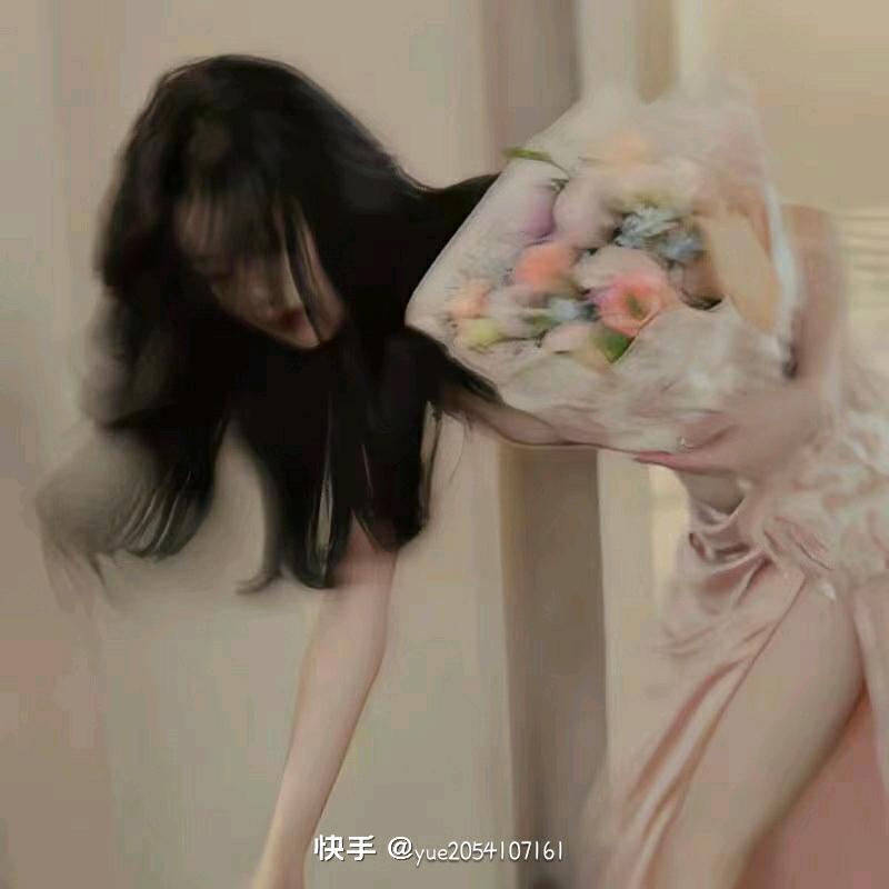 蜜桃苏打水
