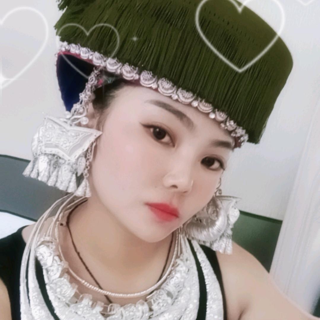 (❁´◡`❁)小玉*✲ﾟ*