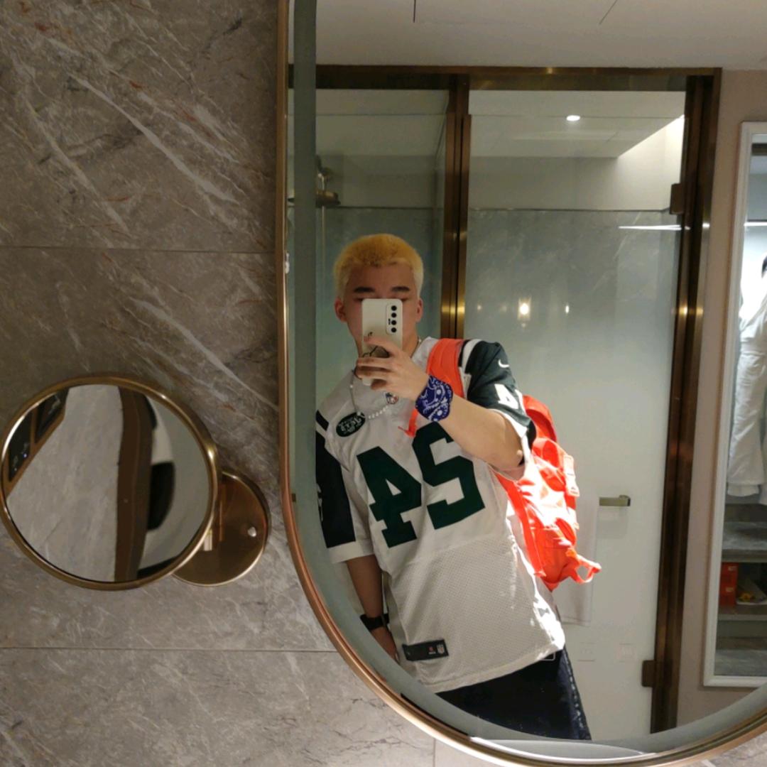 张爱霖