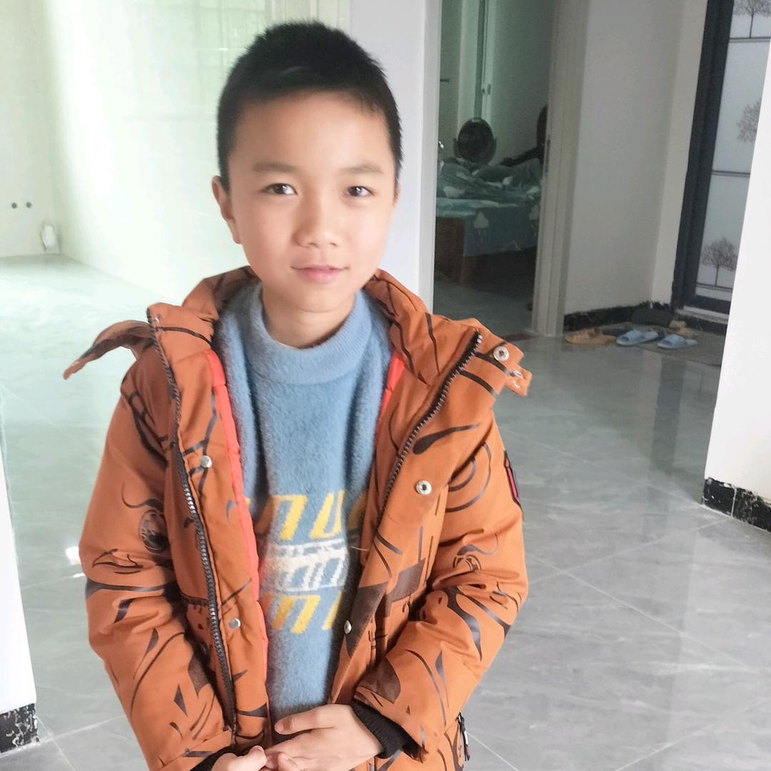 爱吃小熊饼干的我