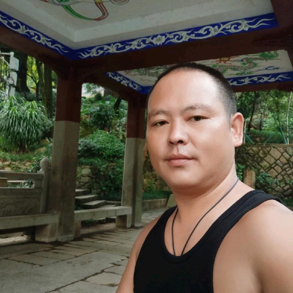 阳光男人