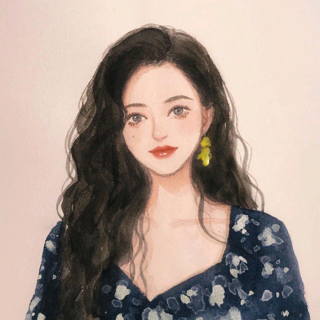 一位黑卷小姑娘