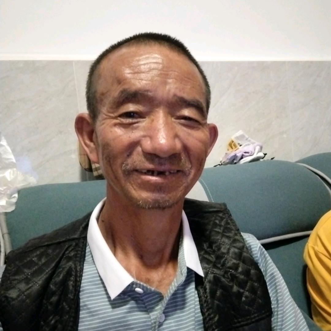 施爸爸
