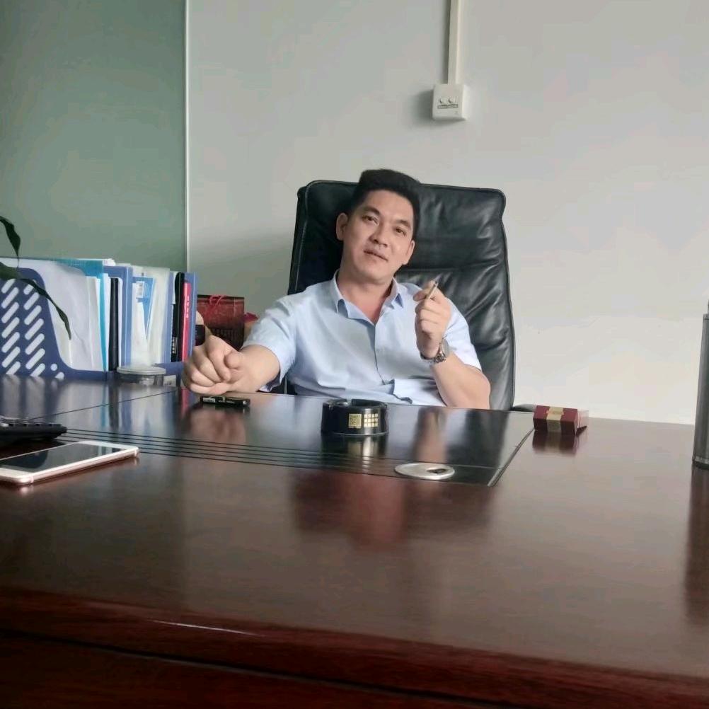 🇨🇳周少🇨🇳潇洒 🍷洒脱