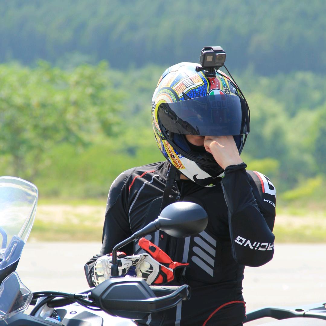 对抗虚无 药不能停