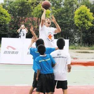 致我们终将失去青春