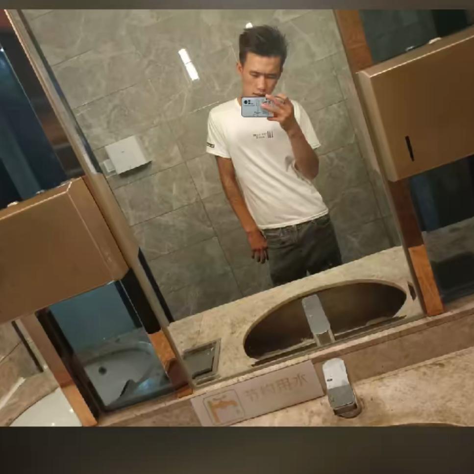 👻