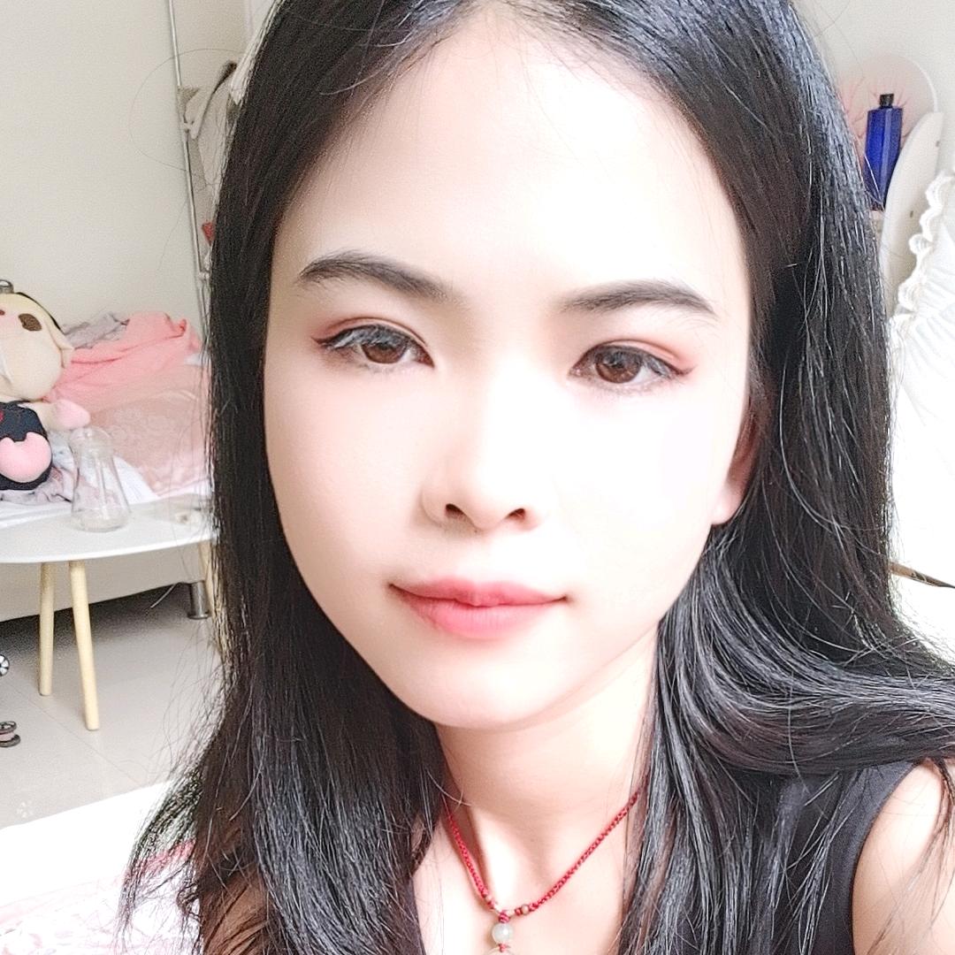 蜂小七