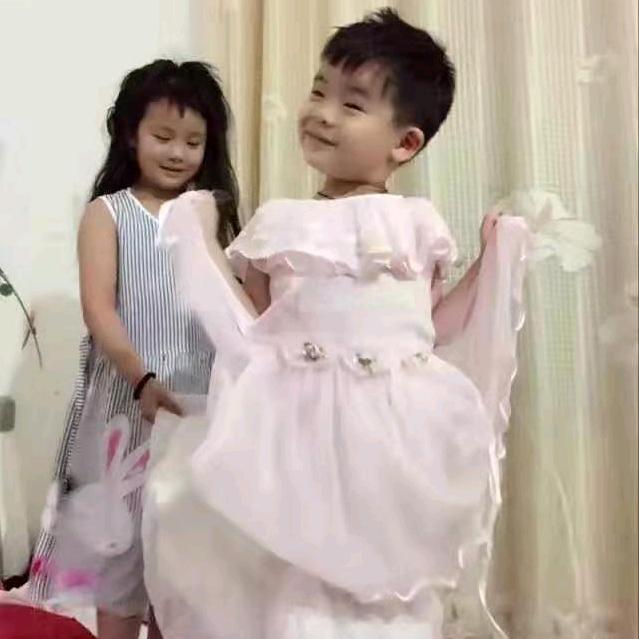 小帅哥