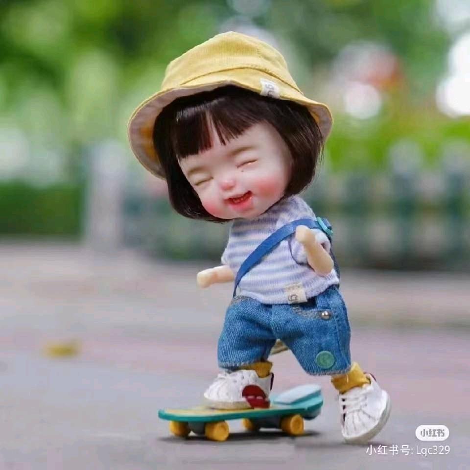 巧了我就是(ಥ_ಥ)小萌