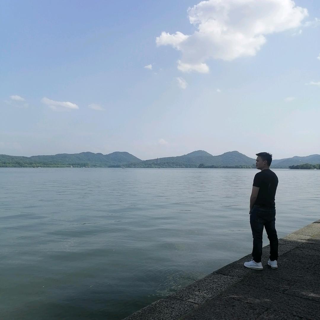 《蜂味，康富》  蜂蛹批发零售