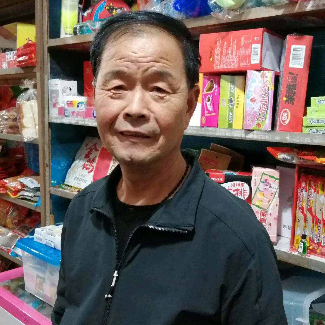 李存劳