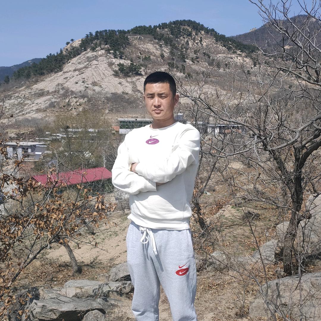 小于哥