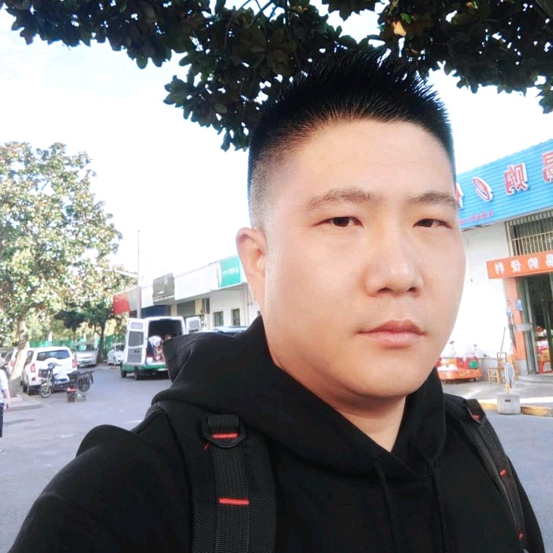 凯迪拉克阿杰