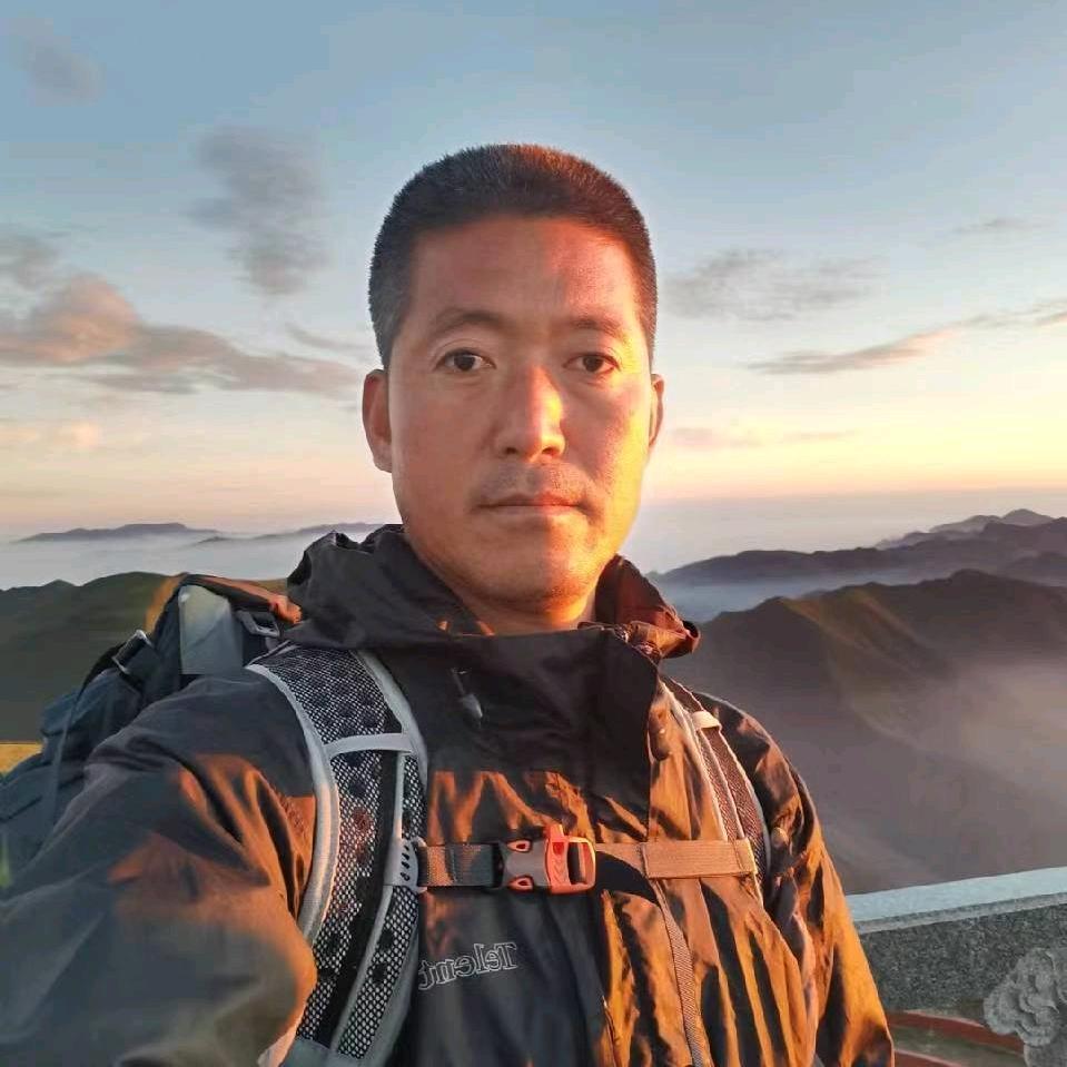 五台山利他登山