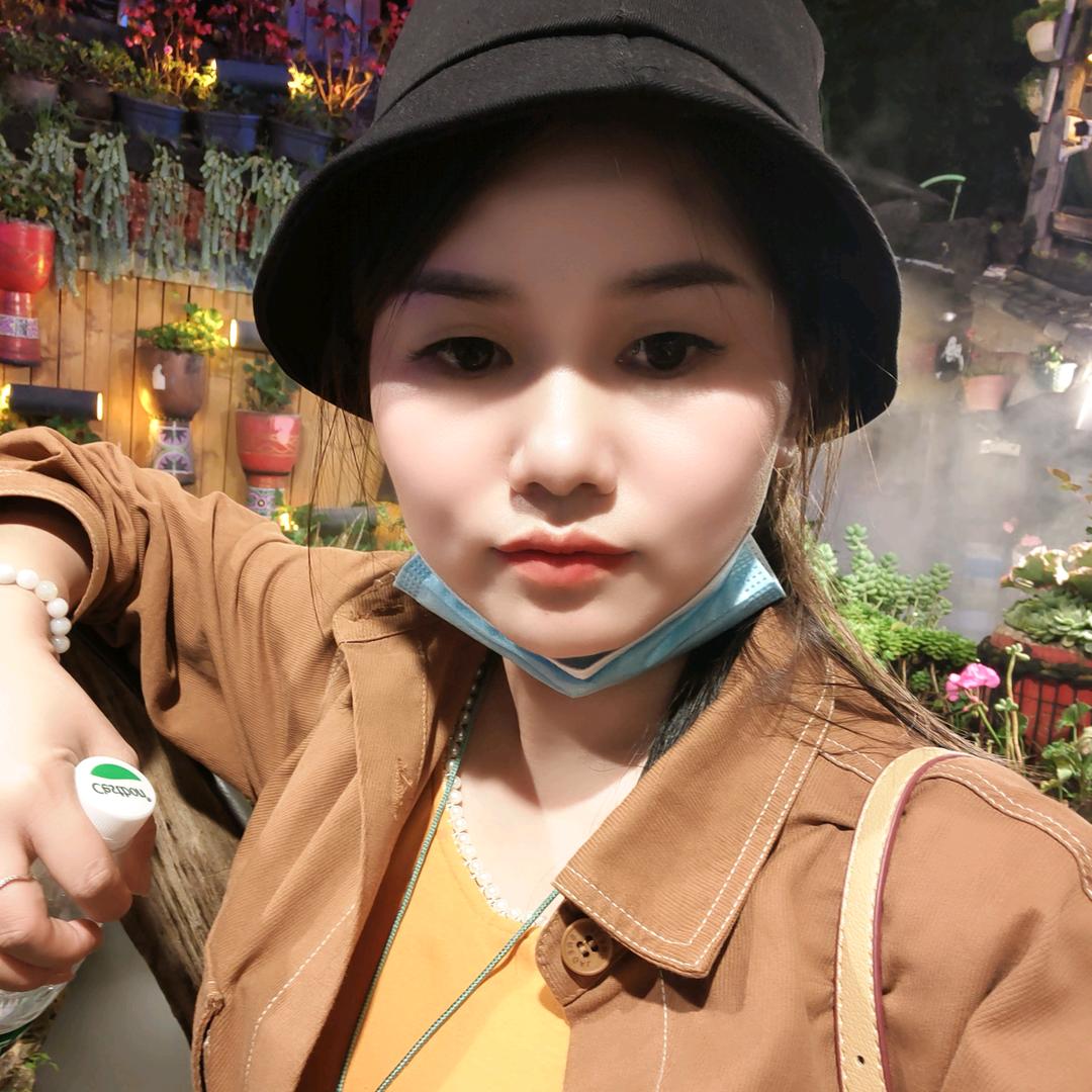 小巍