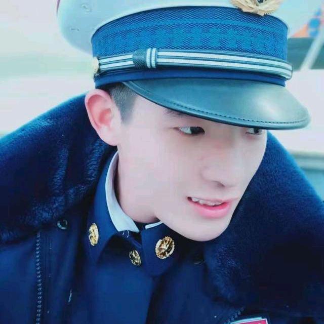 ღ᭄ ꦿ小闫এ⁵²º