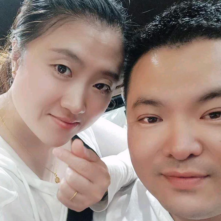 石头家烧肉 刚哥（隆瀚嘉园3号商服）