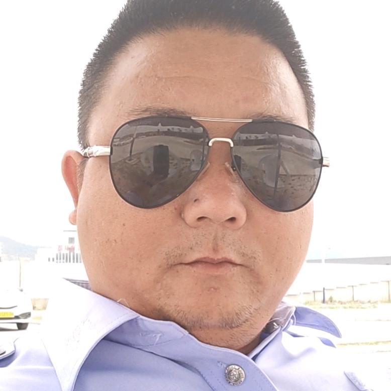 驰安驾校熊教练