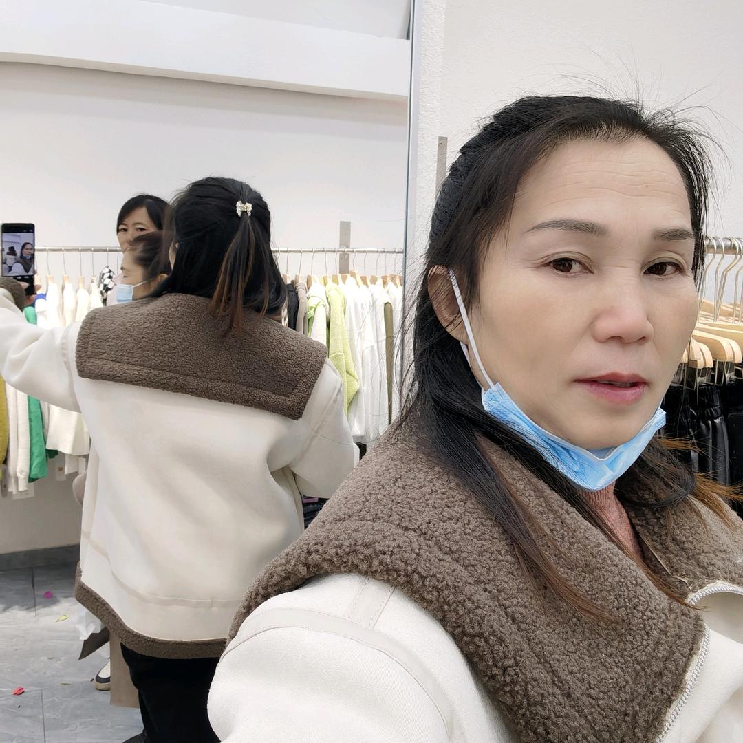 单身美丽姐。