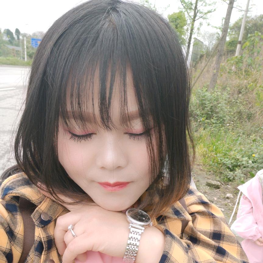 微笑胖妹，