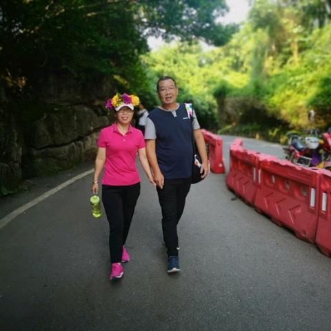 金龙鱼🐠李海霞